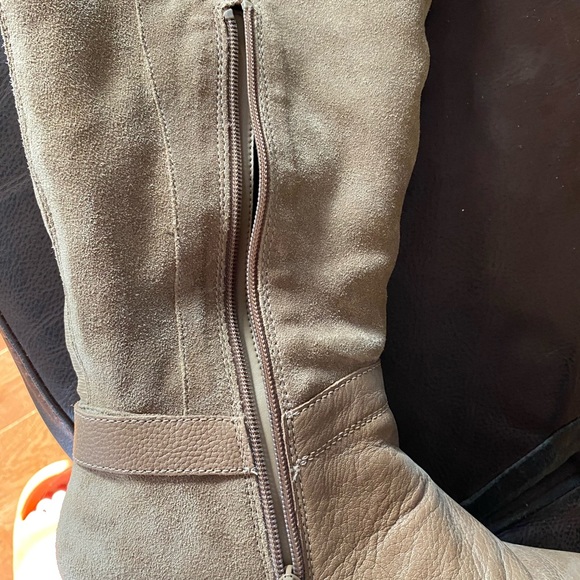 Naturalizer wide calf suede and leather over the knee boots - Picture 6 of 8